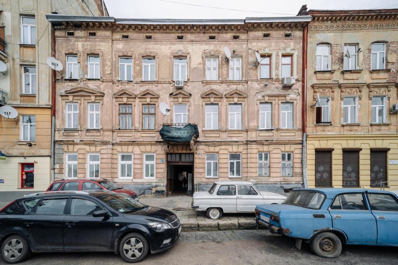 Inshiapartments On Teodora Square Lviv Exterior foto